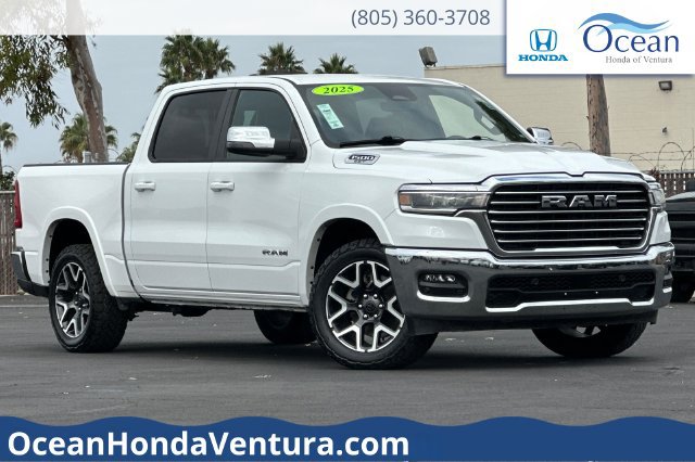 Used 2025 RAM 1500 Laramie AWD/4WD image 1