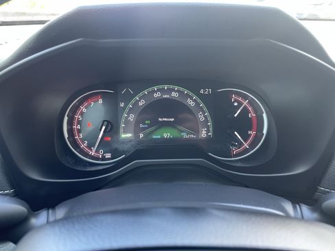 Used 2025 Toyota RAV4 LE FWD image 24