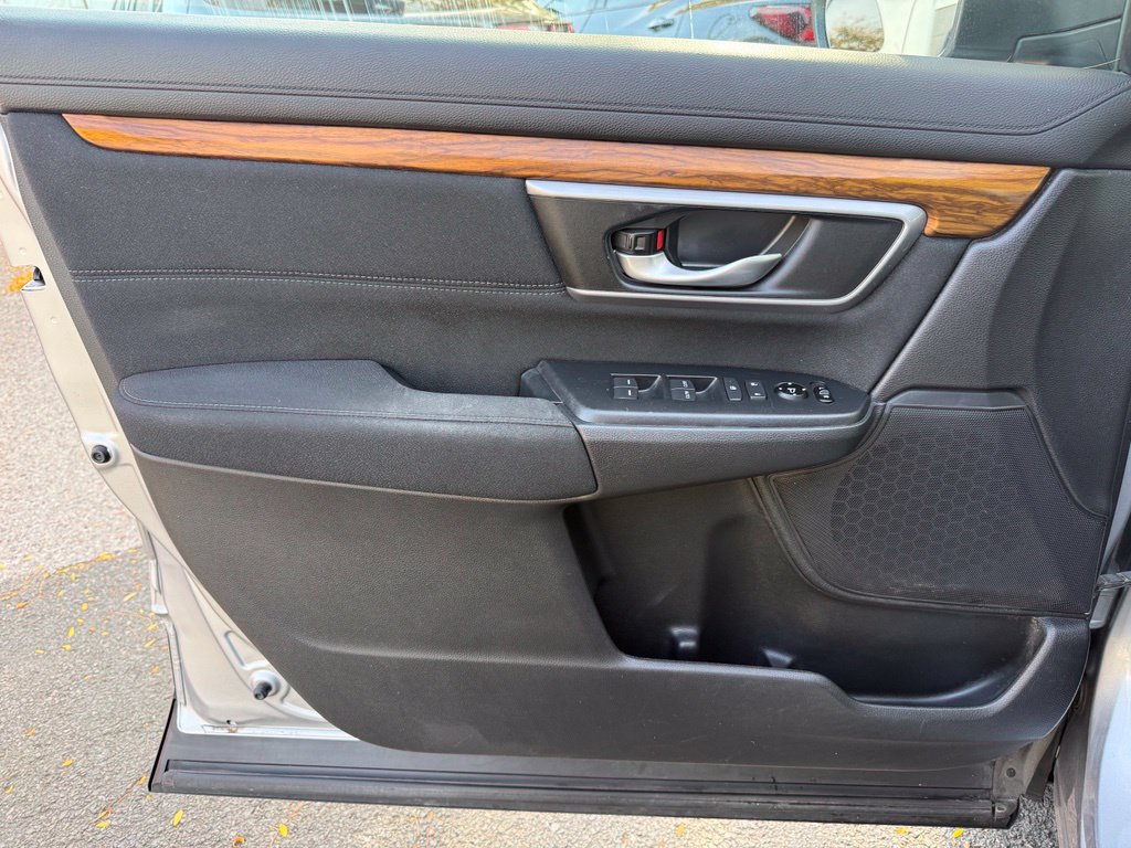 Used 2017 Honda CR-V EX image 19