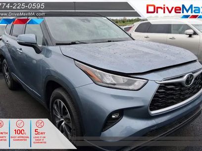 Used 2020 Toyota Highlander XLE