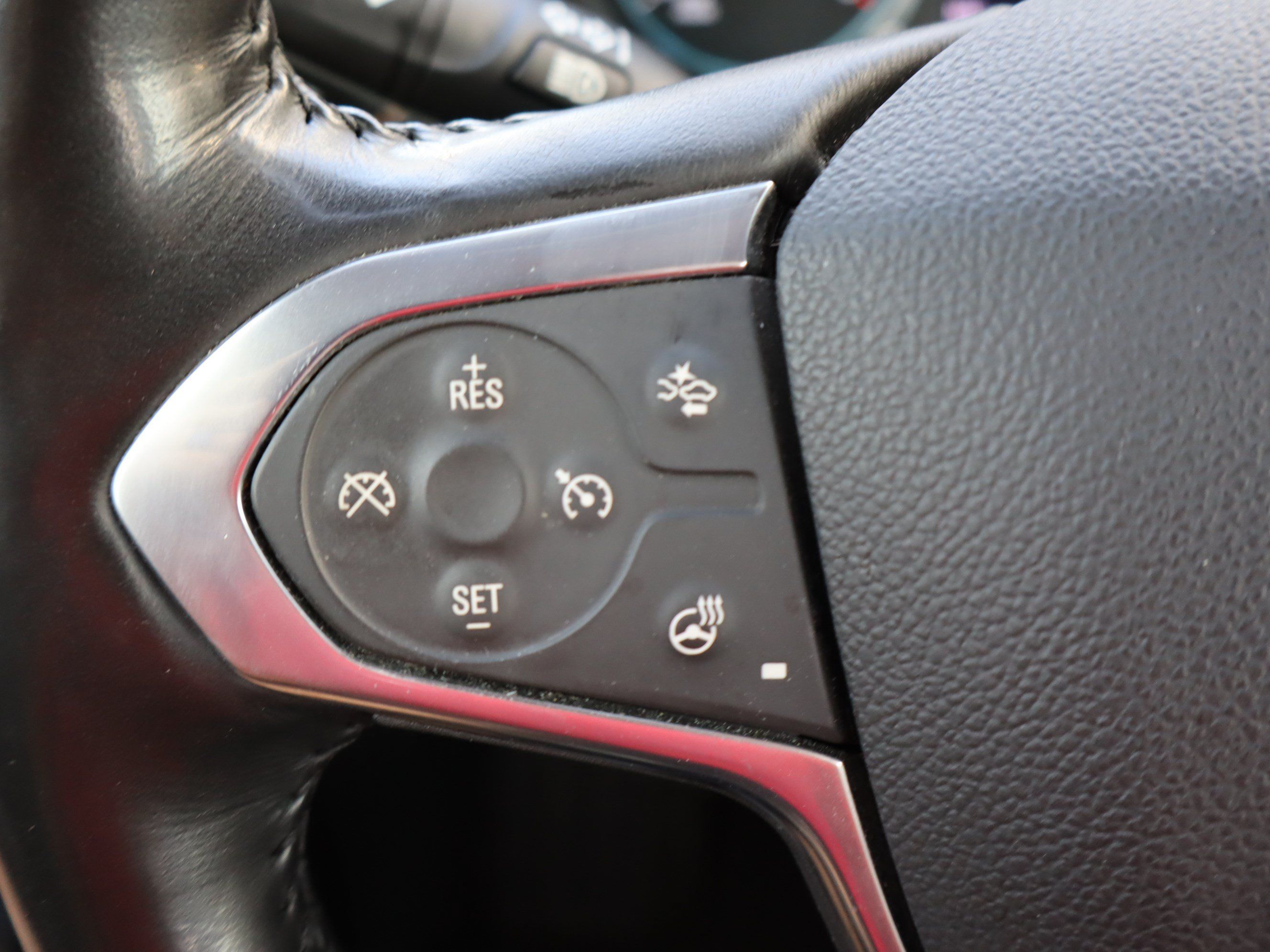 Used 2021 Chevrolet Traverse RS AWD/4WD image 20