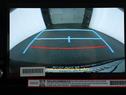 Used 2025 Toyota Sienna LE image 15