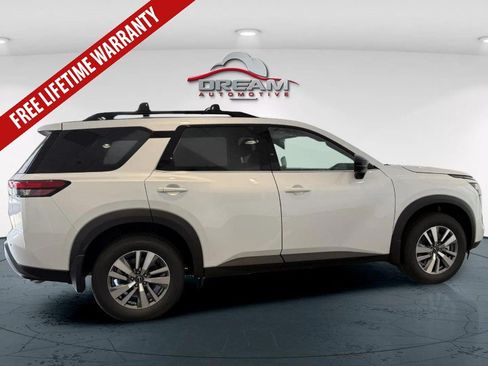 New 2026 Nissan Pathfinder SL w/ Cargo Package FWD image 21