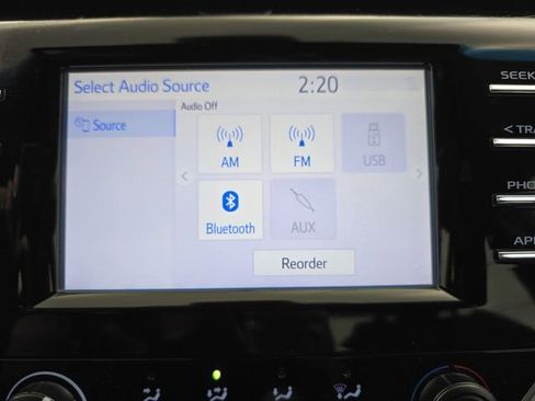 Used 2018 Toyota Camry LE w/ Convenience Package image 29