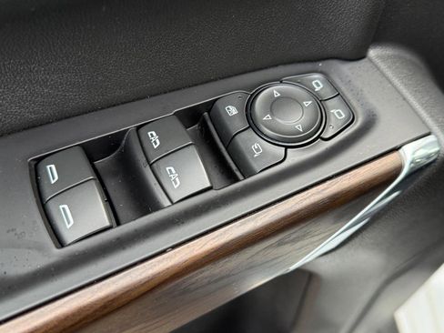 Used 2021 GMC Sierra 1500 SLT w/ SLT Premium Package image 15