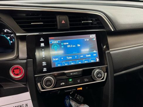 Used 2017 Honda Civic EX image 16