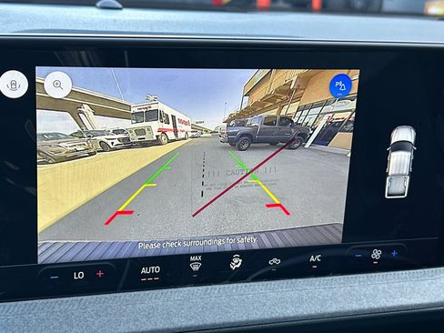 New 2026 Ford Maverick XLT image 16