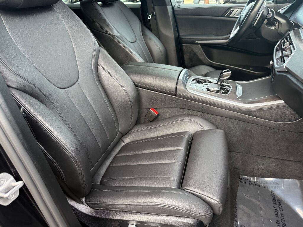 Used 2022 BMW X5 xDrive40i AWD/4WD image 29