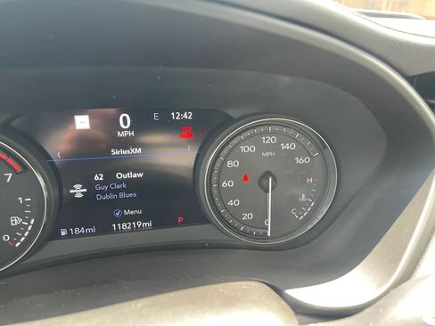 Used 2019 Cadillac XT4 Premium Luxury FWD image 17