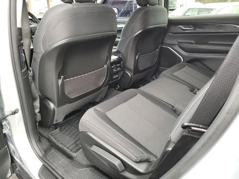 Used 2022 Jeep Grand Cherokee L Laredo w/ Luxury Tech Group I image 14