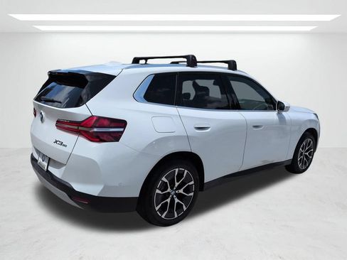 New 2025 BMW X3 xDrive30i w/ Convenience Package AWD/4WD image 4
