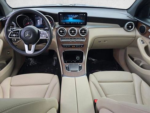 Certified 2021 Mercedes-Benz GLC 300 image 17