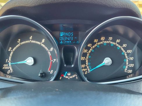 Used 2015 Ford Fiesta SE image 13