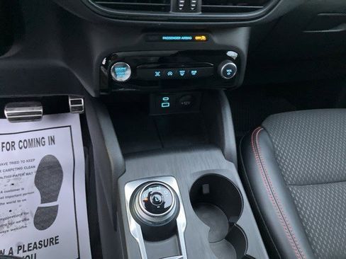 Used 2023 Ford Escape ST-Line w/ Tech Pack #1 image 16