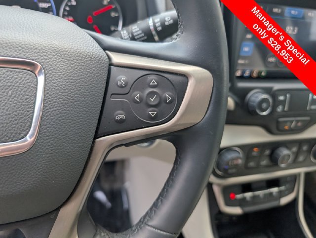 Used 2023 GMC Terrain Denali AWD/4WD image 17