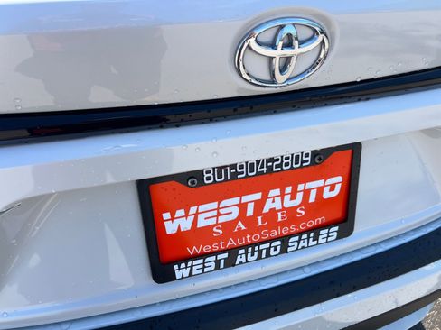 Used 2020 Toyota Corolla LE w/ Carpet Mat Package (TMS) FWD image 26