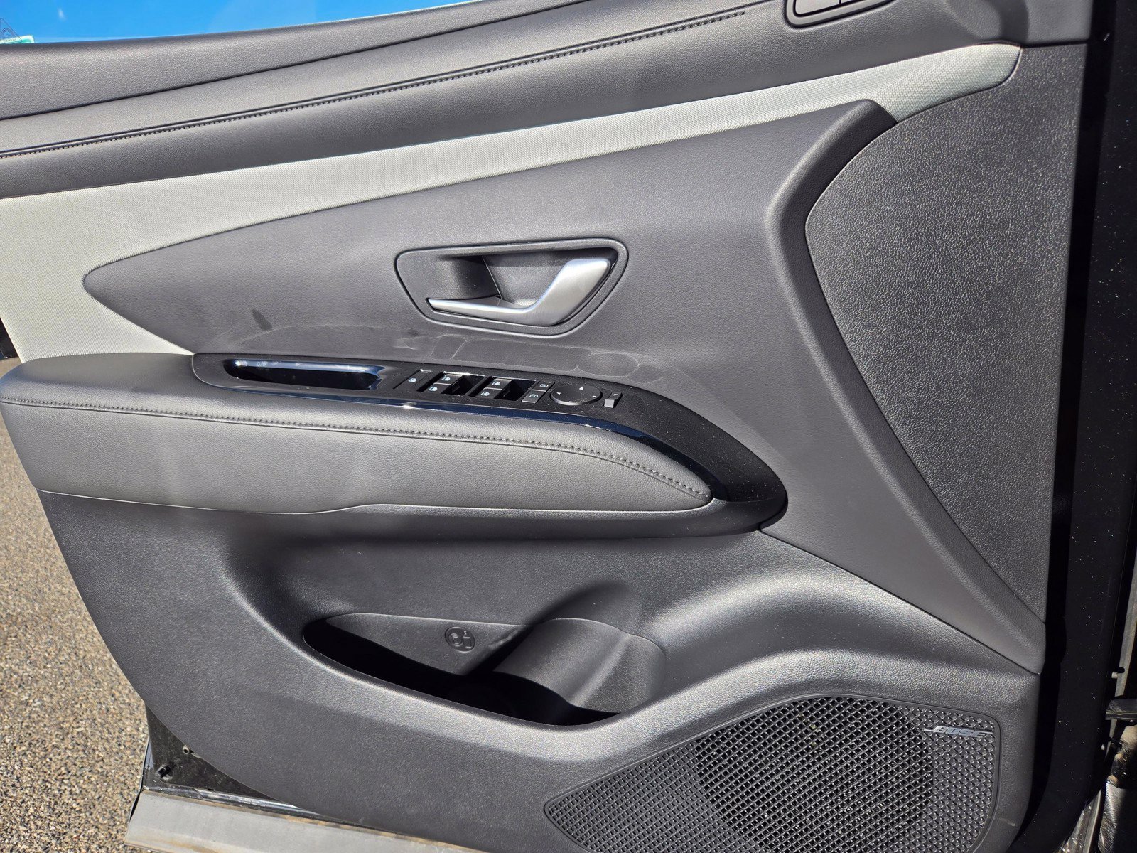 New 2025 Hyundai Santa Cruz Limited AWD/4WD image 16