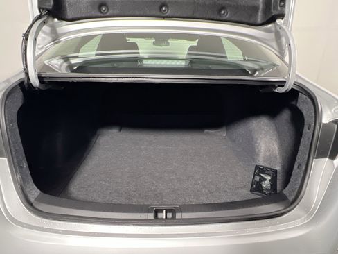 Used 2026 Toyota Corolla LE FWD image 32