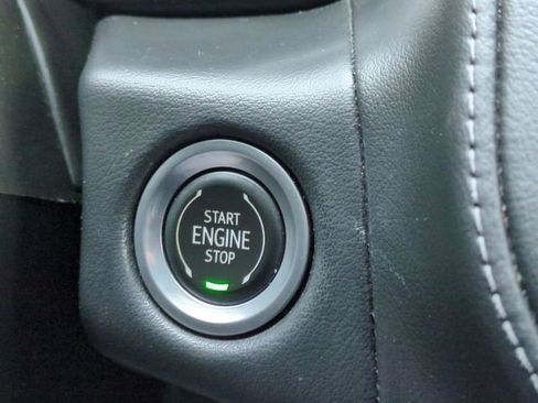 Certified 2022 Chevrolet Tahoe LT w/ LT Signature Plus Package AWD/4WD image 17