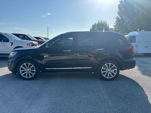 Used 2016 Ford Explorer Limited FWD image 8