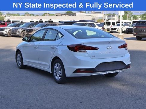 Used 2020 Hyundai Elantra SE FWD image 5