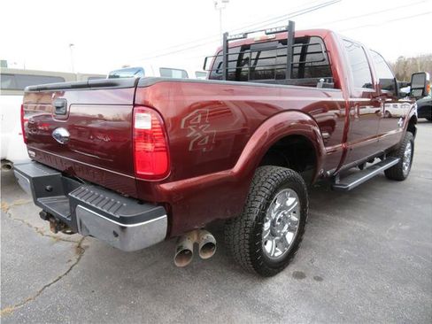 Used 2015 Ford F250 Lariat w/ Lariat Ultimate Package image 15