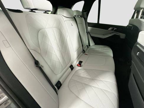 Certified 2025 BMW X5 M60i w/ Climate Comfort Package image 29