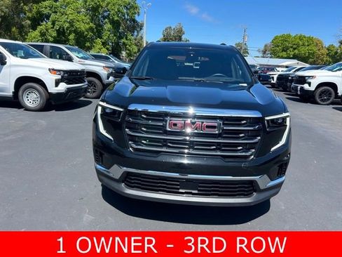 Used 2025 GMC Acadia Elevation image 2