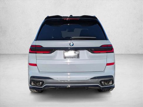 New 2026 BMW X7 xDrive40i w/ M Sport Package image 7