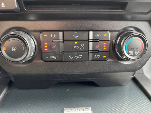 Used 2018 Ford F150 XLT w/ Equipment Group 302A Luxury AWD/4WD image 34