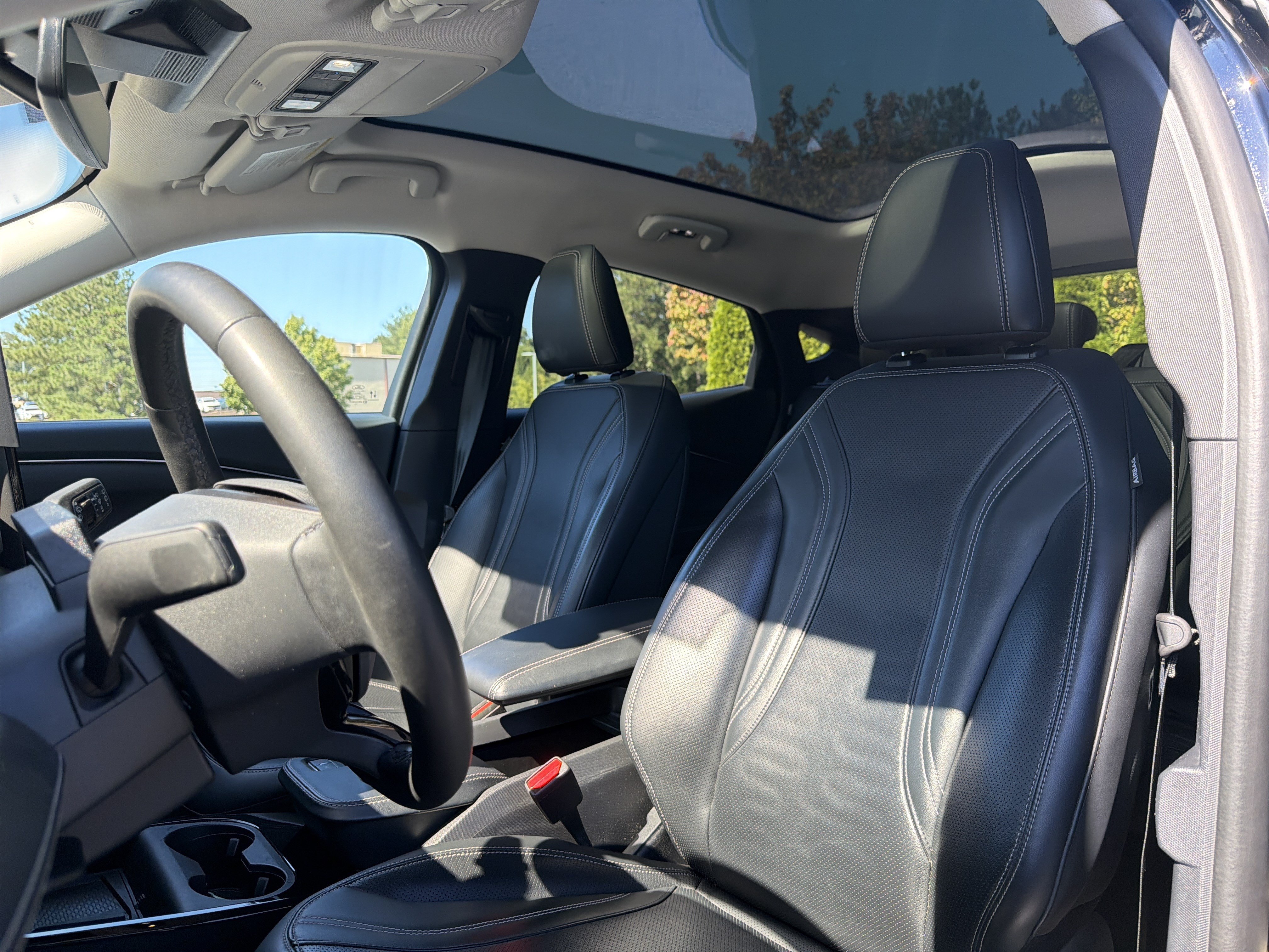 Used 2023 Ford Mustang Mach-E Premium RWD image 7