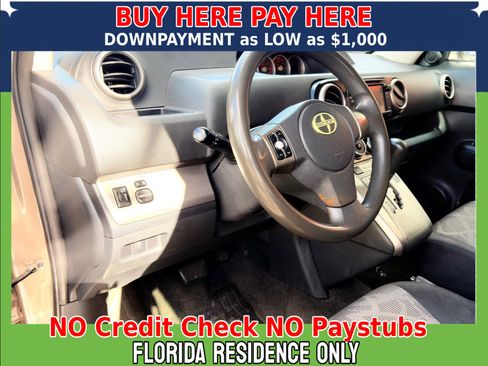 Used 2015 Scion xB image 6