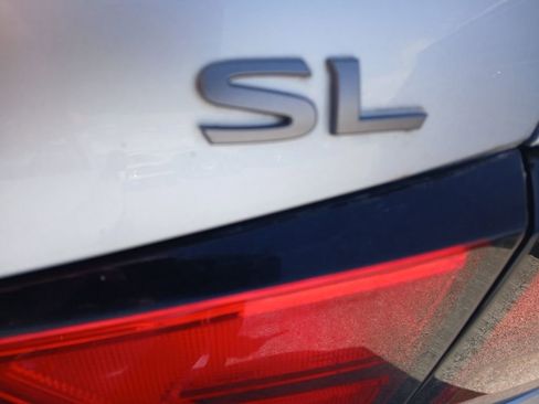 Used 2023 Nissan Altima 2.5 SL FWD image 4