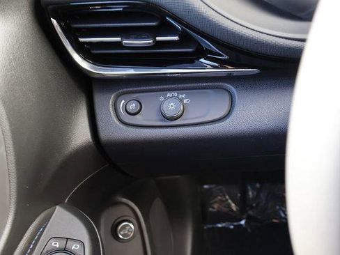New 2026 Buick Envista Sport Touring FWD image 34