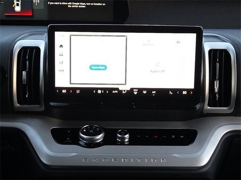 New 2025 Ford Expedition Active image 12