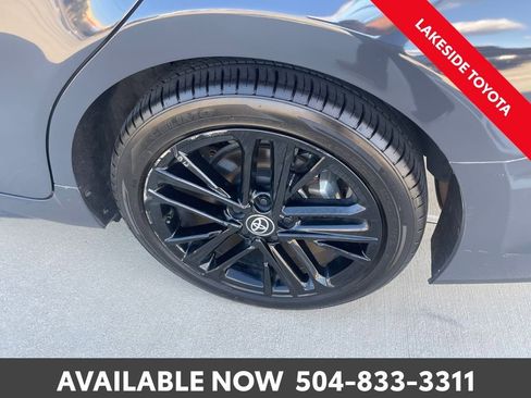 Used 2025 Toyota Camry SE image 12