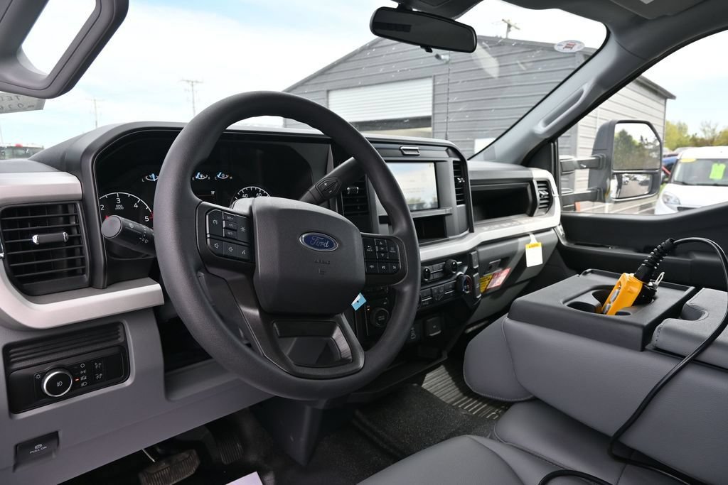 New 2026 Ford F450 XL w/ XL Chrome Package AWD/4WD image 22