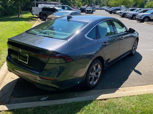 Used 2024 Honda Accord EX image 31