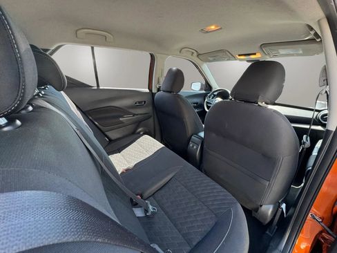 Used 2021 Nissan Kicks SV w/ Exterior Package FWD image 14