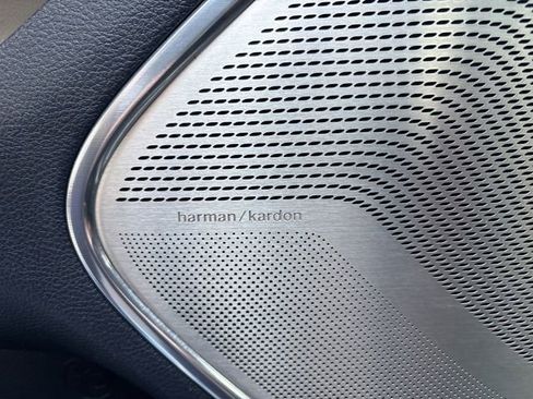 Used 2023 RAM 1500 Limited image 11