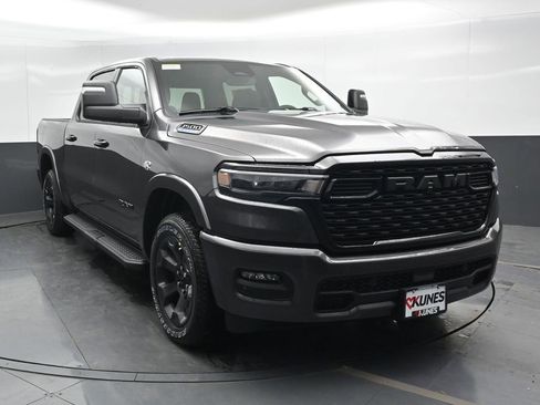 Used 2026 RAM 1500 Big Horn w/ Night Edition AWD/4WD image 6