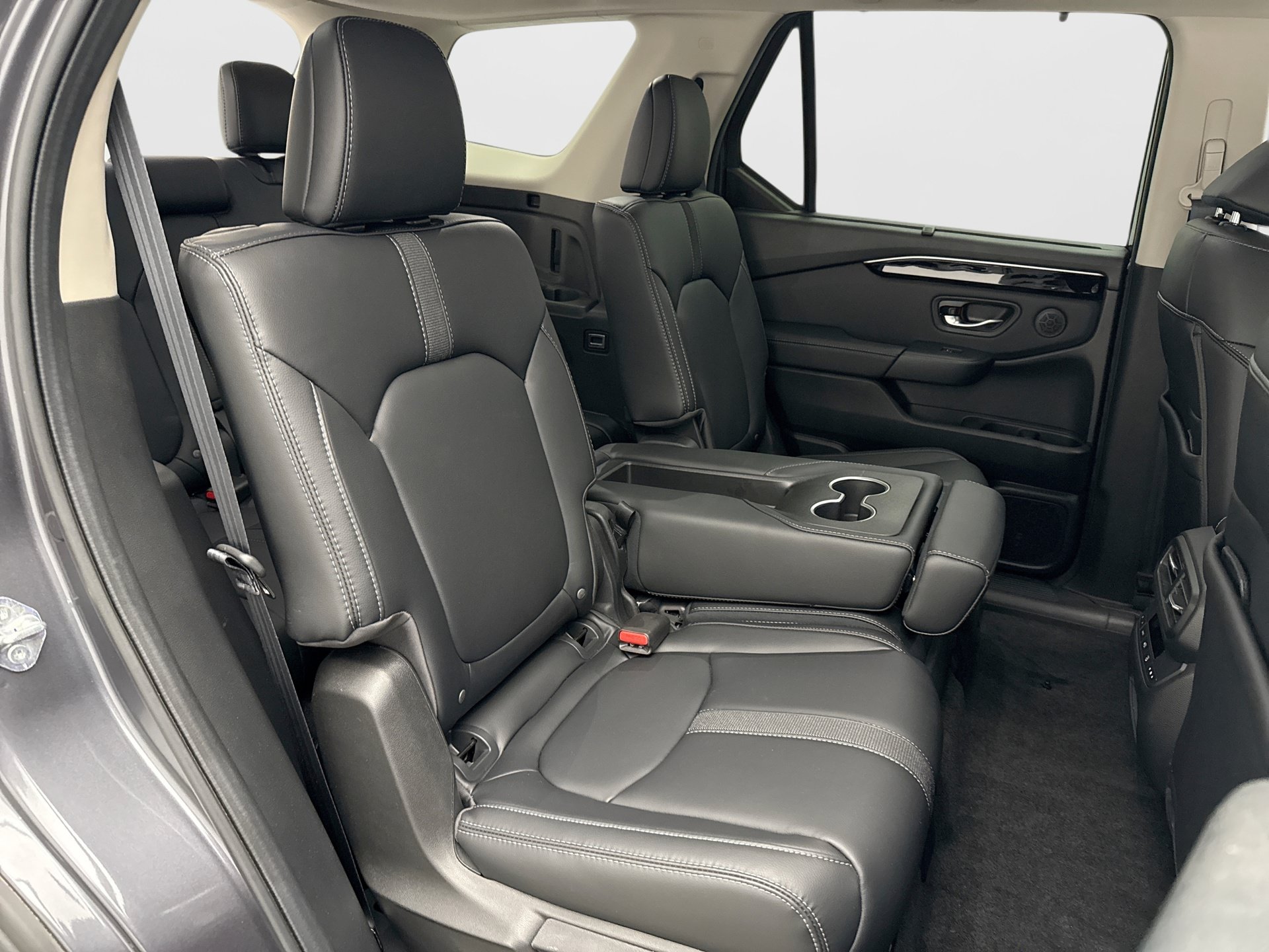 Used 2023 Honda Pilot EX-L image 17