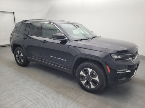 Used 2024 Jeep Grand Cherokee Limited 4xe AWD/4WD image 11