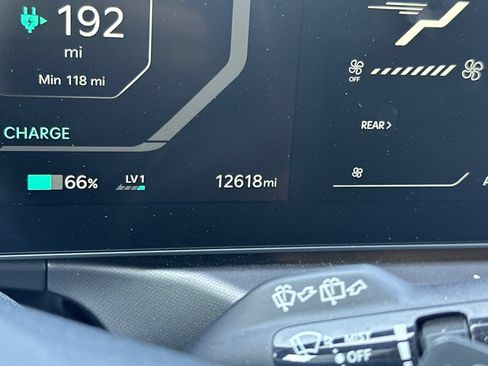 Certified 2024 Kia EV9 Land AWD/4WD image 40