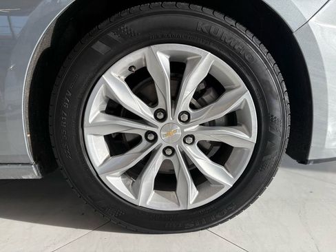 Used 2023 Chevrolet Malibu LT FWD image 40