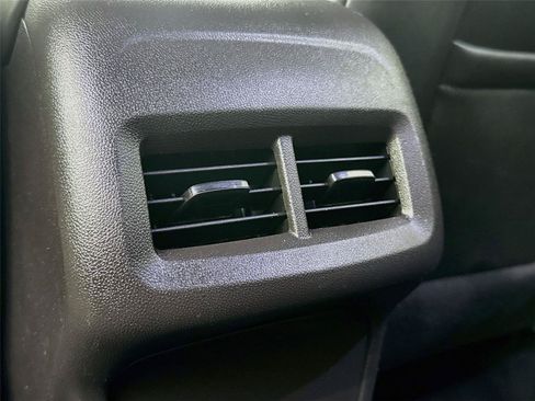 Used 2024 Chevrolet Equinox RS FWD image 25