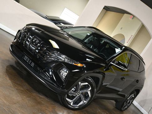 Used 2024 Hyundai Tucson Limited image 78