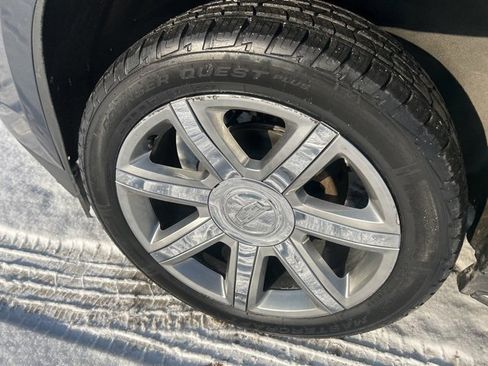 Used 2020 Cadillac Escalade Luxury image 13