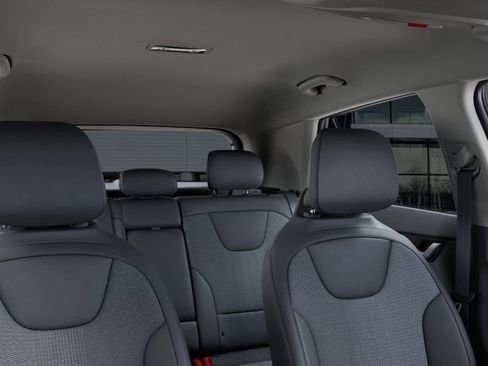 New 2025 Kia Niro EX image 28