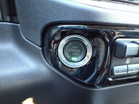 New 2026 GMC Sierra 1500 Elevation image 36